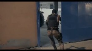 Sıfır Bir  Cengo Ve Burak Cigara İçerken Polis Bütün Ekibi Paket Ediyor