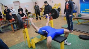Жим лежа 115 кг.