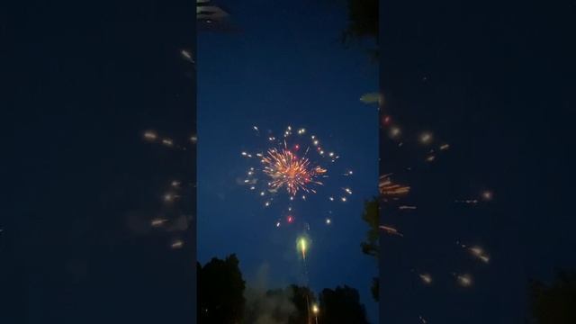 салют на 20 тысяч.mp4 смотреть онлайн