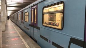 Метрополитен! "Баклажан - Ока на КРЛ!!!" 81-760/761, "Ока", обкаткой, на станции Беляево.