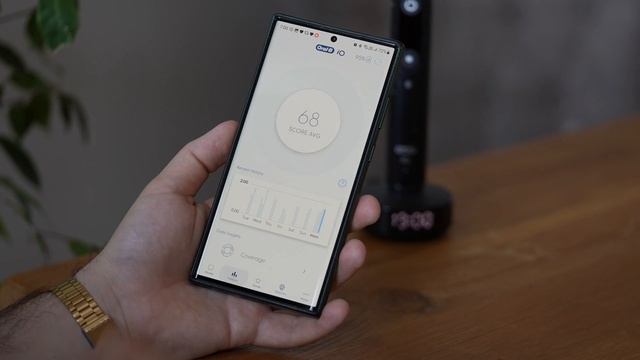 Ревю на смарт електрическата четка за зъби Oral-B iO10