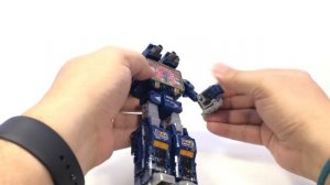 Video Review: Transformers: War for Cybertron SIEGE - Voyager SOUNDWAVE