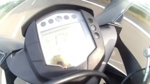 2015 KTM RC 390 Top Speed - 179 km/h / 111 mph