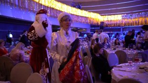 Новогодний корпоратив банка УРАЛСИБ в Москве | Илья Андреев в роли ведущего и Деда Мороза