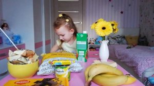 Challenge/ЧЕЛЛЕНДЖ / 24 ЧАСА ем только ЖЕЛТУЮ еду/ВЛОГ В оДНоМ цвете