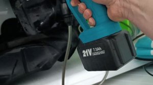 Мойка низкого давления от аккумулятора.