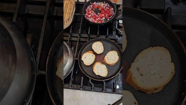 Бар болғаны ҚЫЗАНАҚ пен ТАУЫҚ ЕТІ . Үй жағдайында брускетта. смотреть онлайн