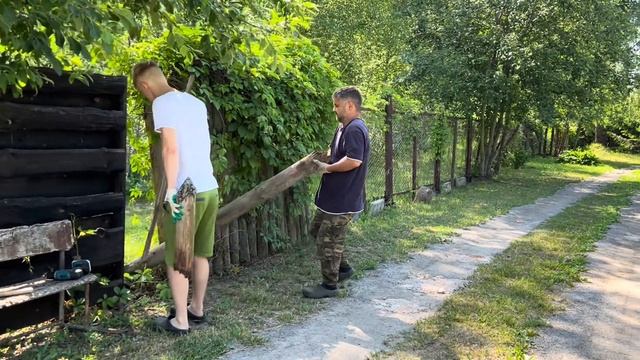 ДОМИК НА МАЙСКОЙ ДАЕТ  ИНТЕРВЬЮ ЖУРНАЛИСТОМ НА ЗАБРОШЕННОЙ БЕЛОРУССКОЙ УСАДЬБЕ НА НЕТИПИЧНОМ ХУТОРЕ