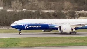 Boeing 777X performing a rejected takeoff test