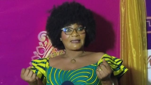 Extrait de l'interview de la Diva Monique SEKA lors de sa visite à la Maison Mensy #trending #viral смотреть онлайн