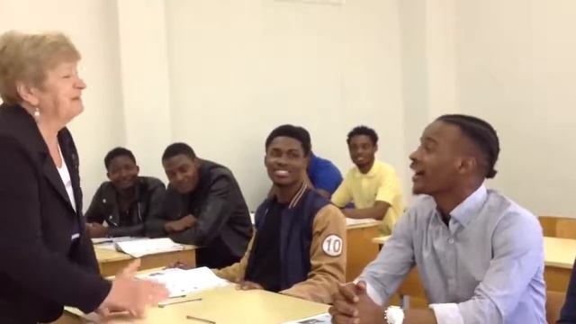 Первый день урока русского языка для иностранцев смотреть онлайн