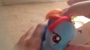 Обзор на 2 плюшевых пони с брелком  Pinkie Pie и Rainbow Dash+ немного новостей.