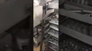 Видео работы: Станок бесцентрошлифовальный 3е184 (1 часть) \\ бустанок.рф