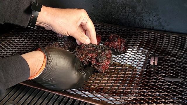 How to Grill Oxtails | This is How You Grill/Smoke Oxtails | Smoked Oxtails!