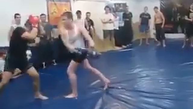 Тайский бокс против бокса 1 смотреть онлайн