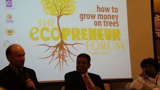 Growing Money through Green - Business & Government смотреть онлайн