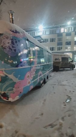 Доставка фудтрака до клиента.