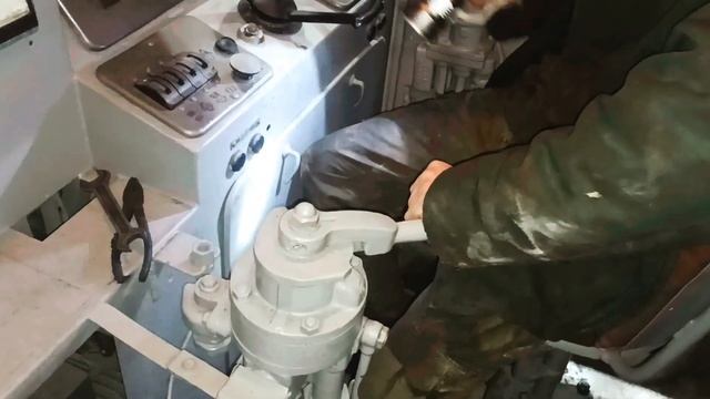 Экскурсия по тепловозу ТГМ4 от Макса (перезалив) смотреть онлайн