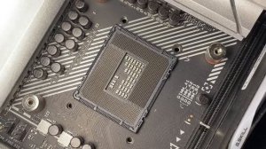 Скальпирование 13700k. Разгон! Стоит ли скальпировать про