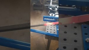 Заминаем лапку на горячую с помощью станка для холодной ковки "Арнольд" своими руками