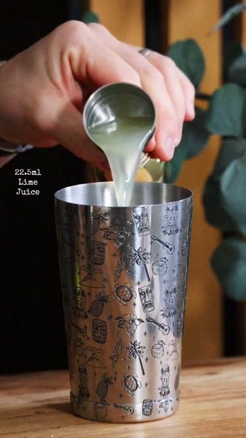 Aperol Coconut Margarita!! #tequilacocktail #margarita смотреть онлайн