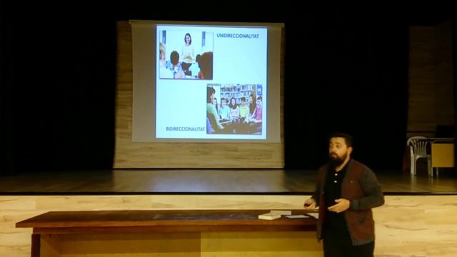 Conferència Santi Moll смотреть онлайн