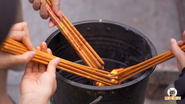 福建泉州美食，醋肉面线糊，本地咖喱牛排，阿星蟳埔村吃海鲜Traditional foods in Quanzhou, Fujian