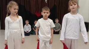 Музыкально-литературная композиция "Дети войны" 19 группа ДО2 МБОУ СОШ №18 с УИОП, г. Сергиев Посад