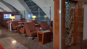 DUBAI TERMINAL 3, EMIRATES BUSINESS CLASS LOUNGE B