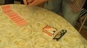 Фокусы с картами Часы