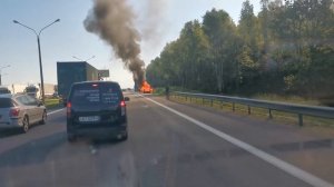 Горит машина минск