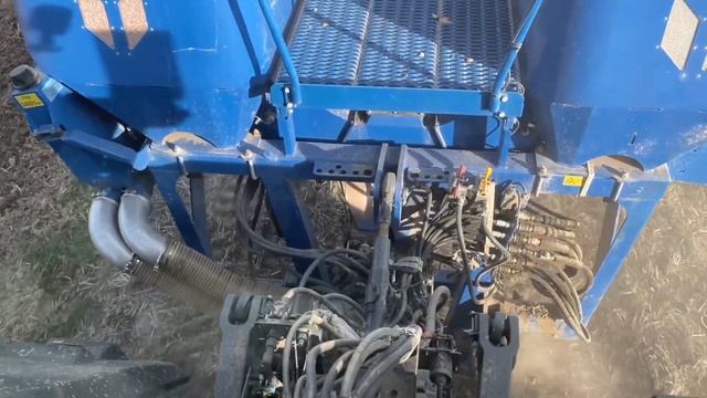 Koeckerling: Tanksystem Boxer mit Vector 800 (Dünger ausbringen in Kombi mit Bodenbearbeitung)