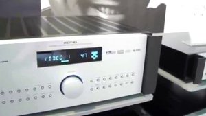 Rotel RC-1082, RB-1072, RSP-1098, RDV-1093 et RVE-1060 (High End 2007)