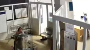 вброс бюллетеней на выборах президента россии в Петербурге