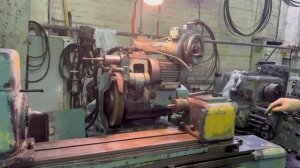 3а130 Широкоуниверсальный круглошлифовальный станок. Видео в работе