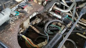 video part 3 replacing seals kit on a Bobcat 873 spool valve control seal change