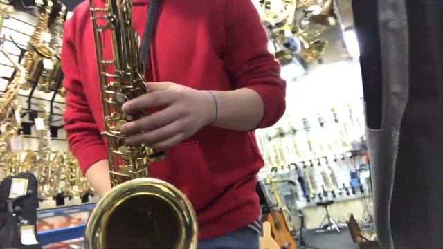 Купить саксофон тенор Yamaha YTS 31 смотреть онлайн