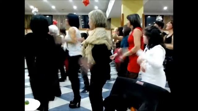 Новый Год по итальянски смотреть онлайн