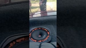 замена штатных колонок на дэу Нексии DL audio barracuda 165