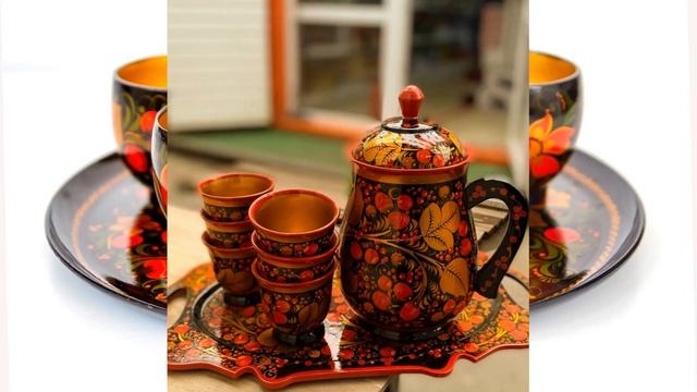Русские сувениры. Хохлома.