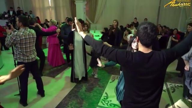 Эльмира Ханкишиева( Кюкйирт1анна уччвудар»👍👍👍👍💖❤️🌹🌹🌹💃🔥 смотреть онлайн