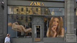 Видео витрина на примере дома ZARA