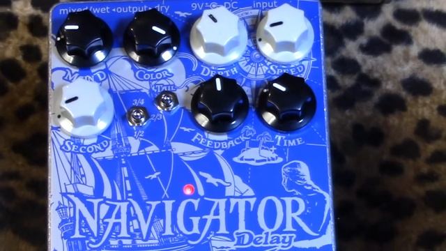 Emma Electronic NAVIGATOR delay pedal of power demoed with Humbuckers