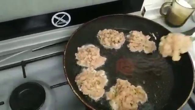 НЕЖНЕЙШИЕ КОТЛЕТКИ ИЗ КУРИЦЫ ПРОСТО ПАЛЬЧИКИ ОБЛИЖИШЬ смотреть онлайн