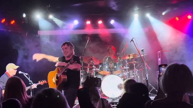 April Sun In Cuba - Dragon смотреть онлайн