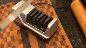 Chef’s Choice XV Trizor Edge Knife Sharpener Review & Demonstration.