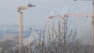 Тушение вертолётами пожара в Тушино 31.01.2025