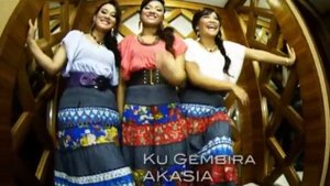 PENTAX FA 43mm Limited , DA Star 50-135mm ,  DA 35mm F2.8 Macro Limited , DA 10-17mm Fish-Eye  ,