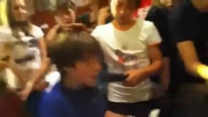 Мальчик до слез довел зал