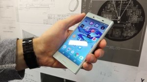 Sony Xperia X compact